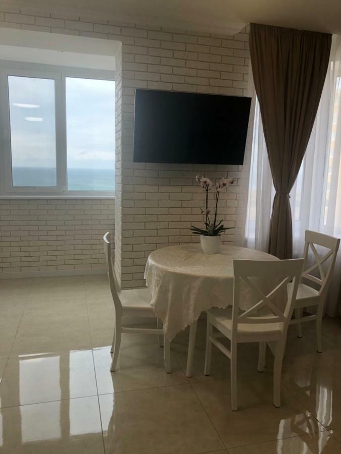 New Appartment In Yuzhny Yuzhne Eksteriør billede